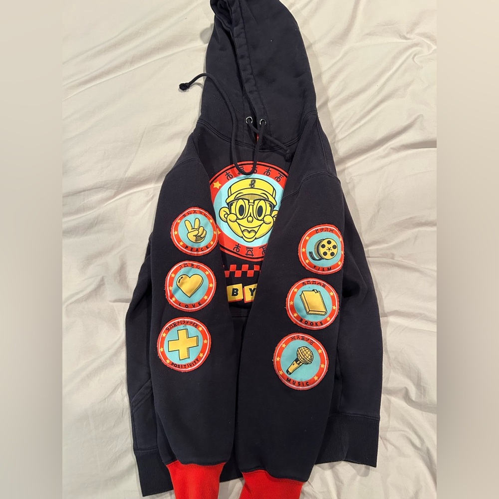 Logic Merch - size small